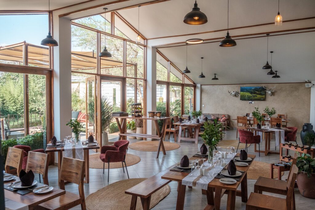 Lilac Oasis Restaurant